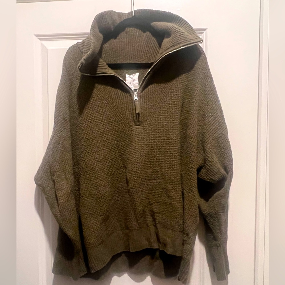 Aerie Cozup Waffle Swear - Olive Green - size L